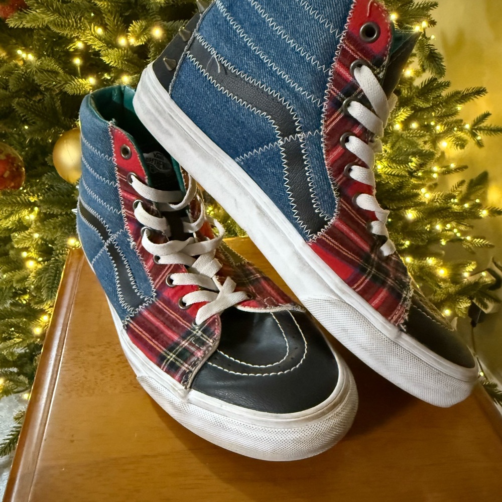 Vans Sk8-Hi "Tartan Daze" women’s size 11